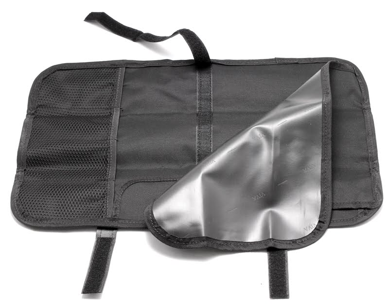 Rouleau à couteaux en nylon noir